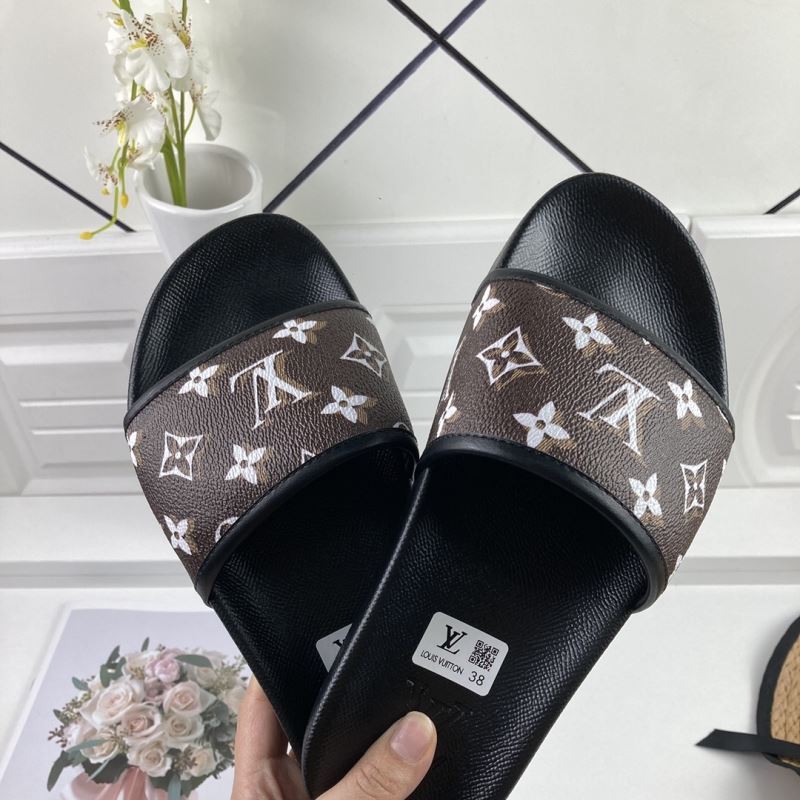 Louis Vuitton Slippers